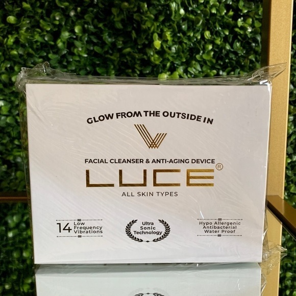 Luce180 Facial Cleansing & Anti Aging Device Black USB Chargeable | NEW | Luce - Picture 7 of 10